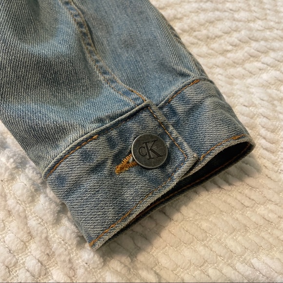 Calvin Klein Jeans Jean Jacket - Picture 6 of 6